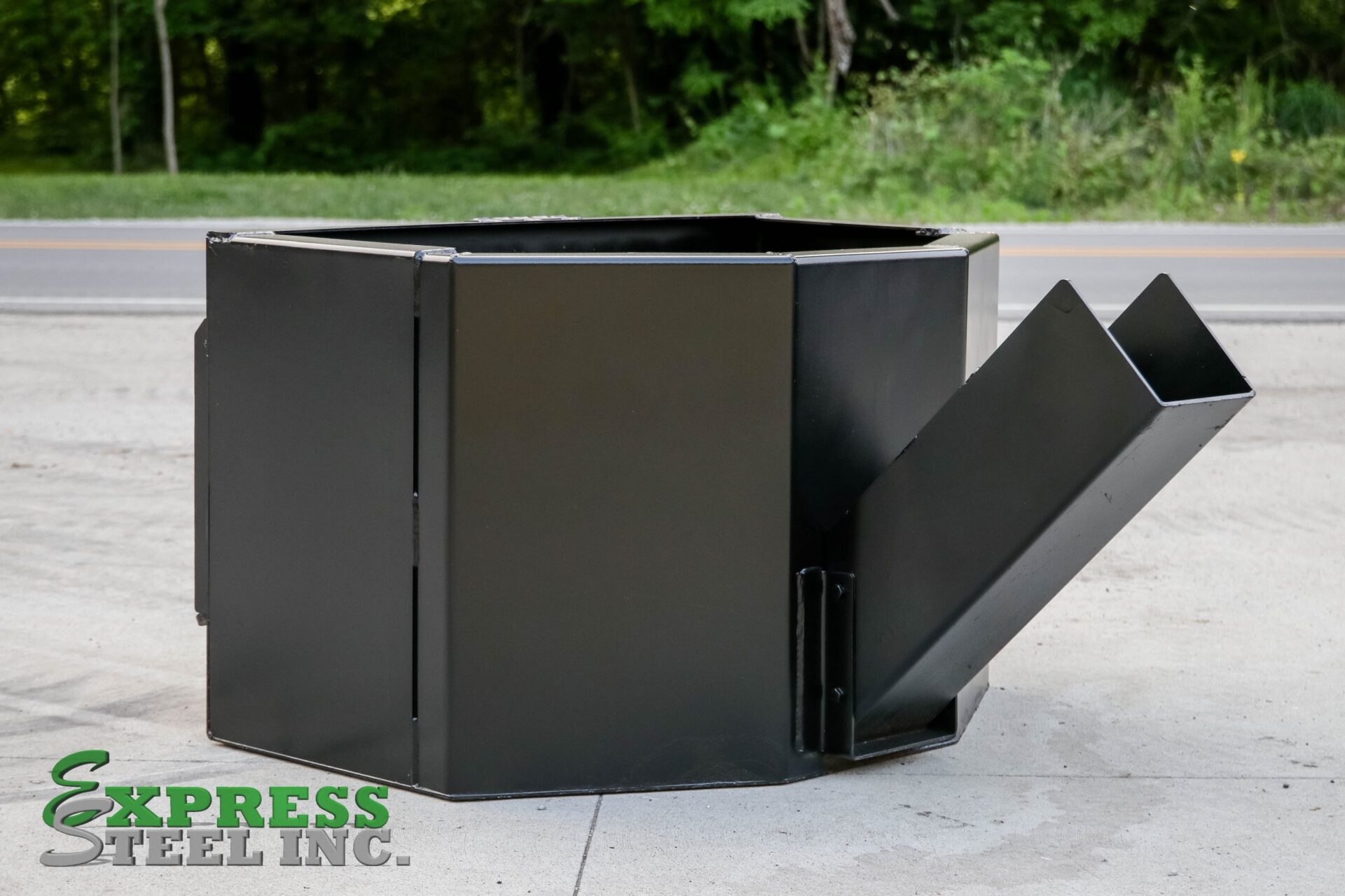 Concrete Bucket 2 scaled 1