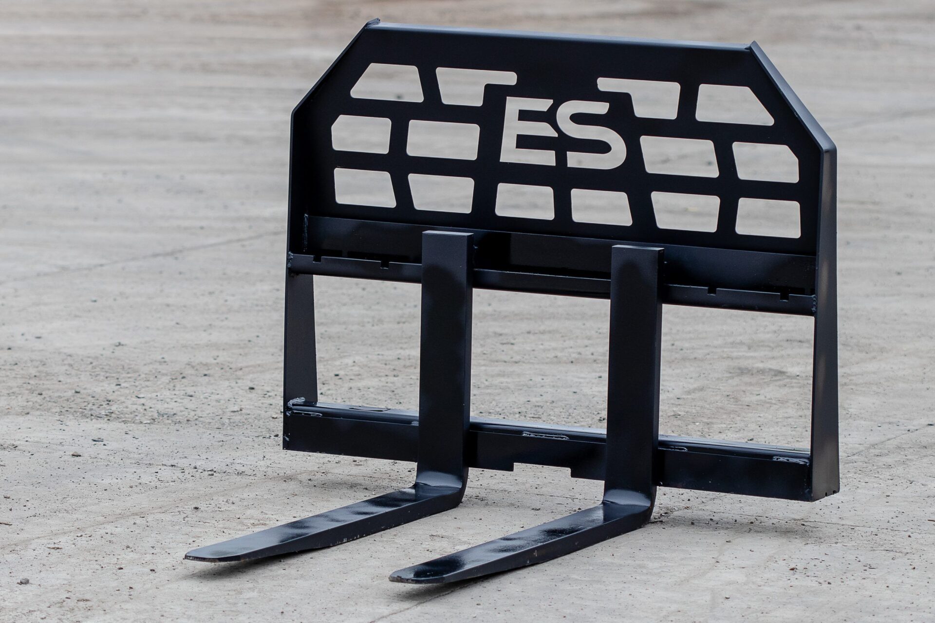 Standard Forks 2 scaled 1