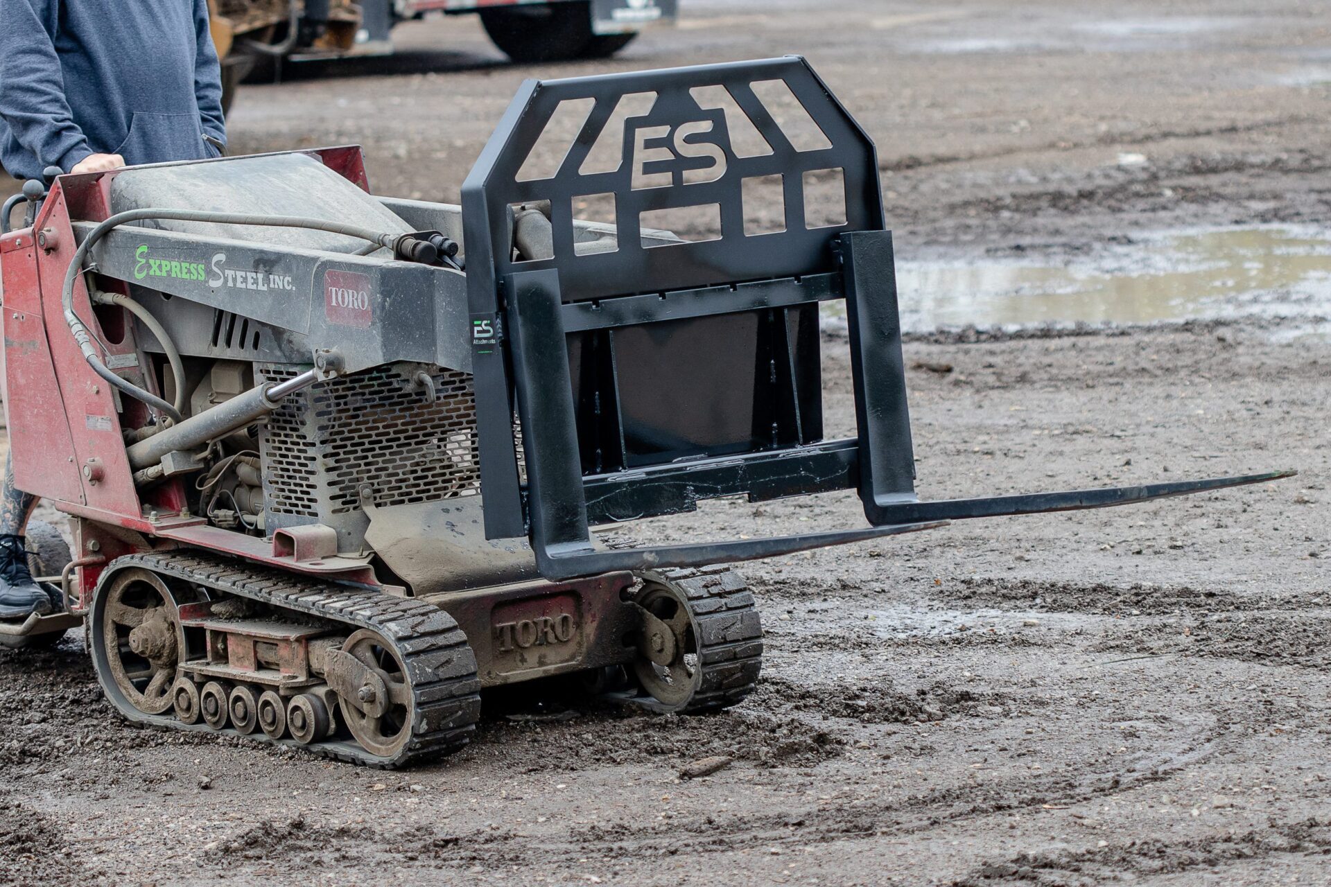 Toro dingo Forks 4 scaled 1