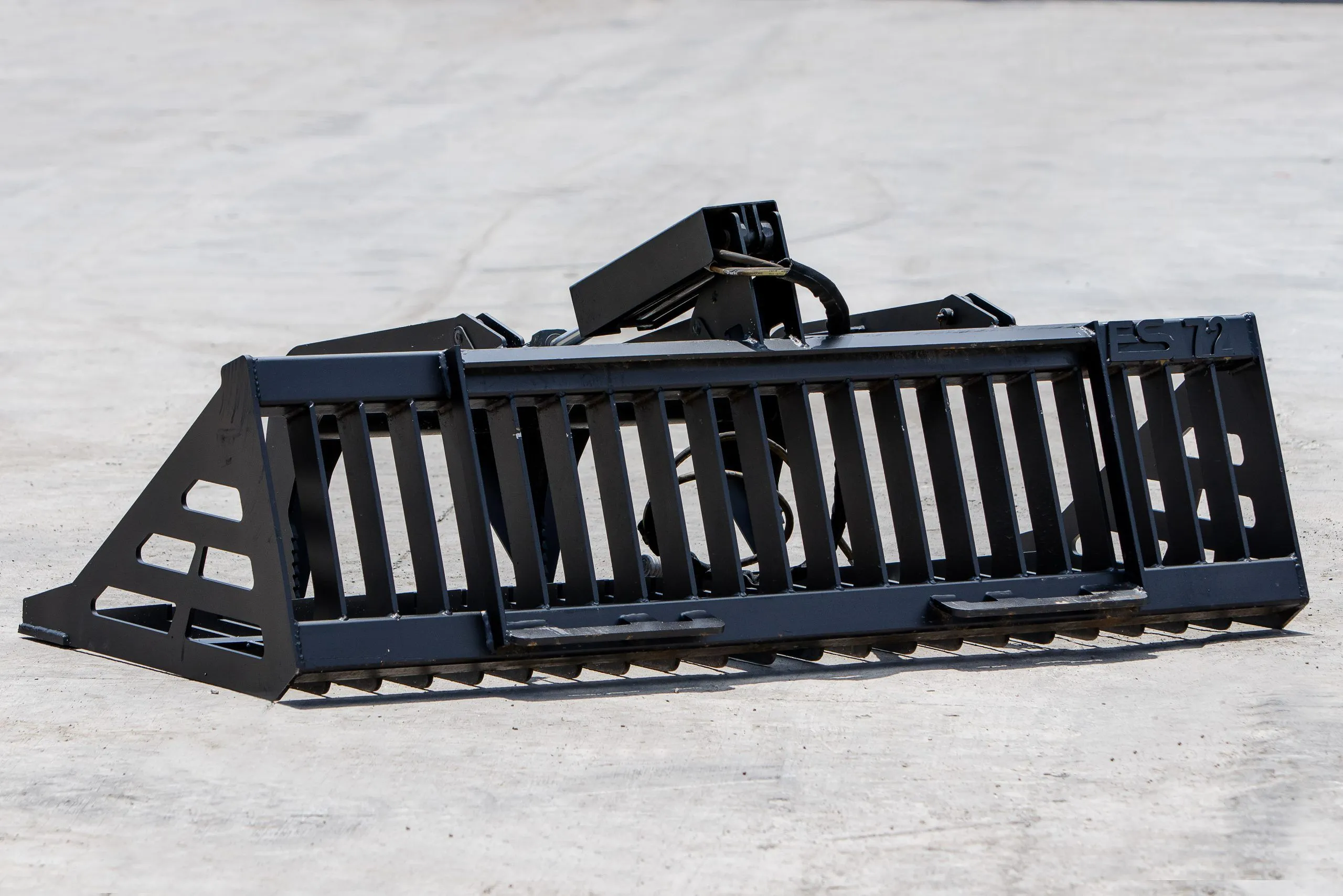 Express Steel Rock Bucket Grapple - Image 6