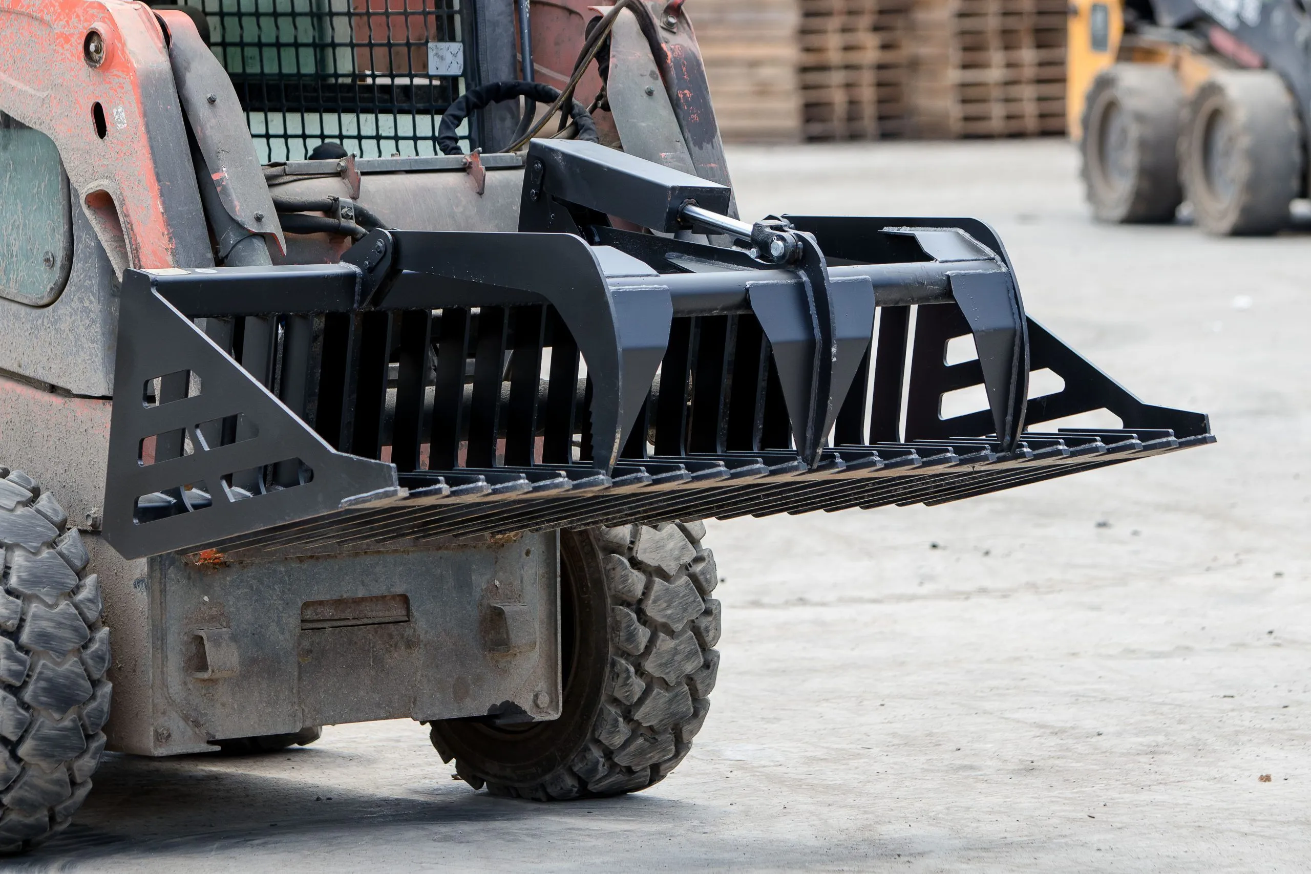 Express Steel Rock Bucket Grapple - Image 4