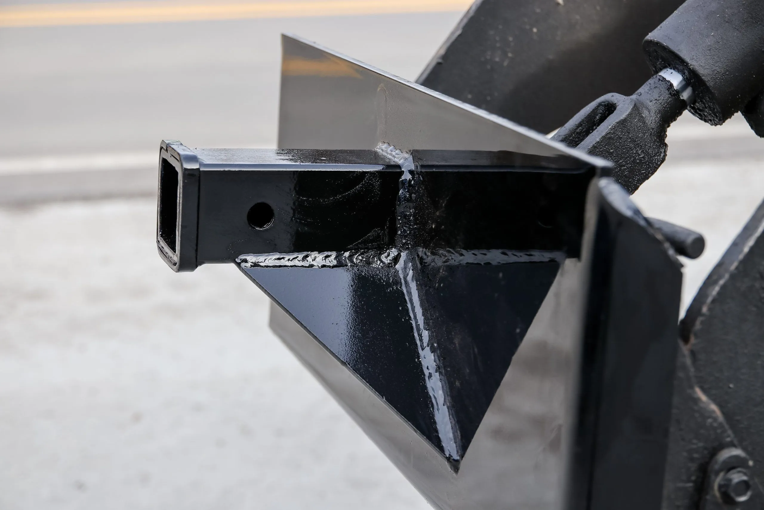 Express Steel Mini-Skid Hitch Plate - Image 8