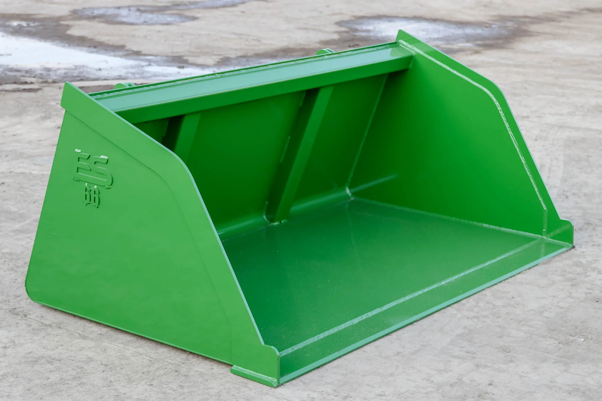 Express Steel John Deere Snow/Mulch Bucket - Image 3
