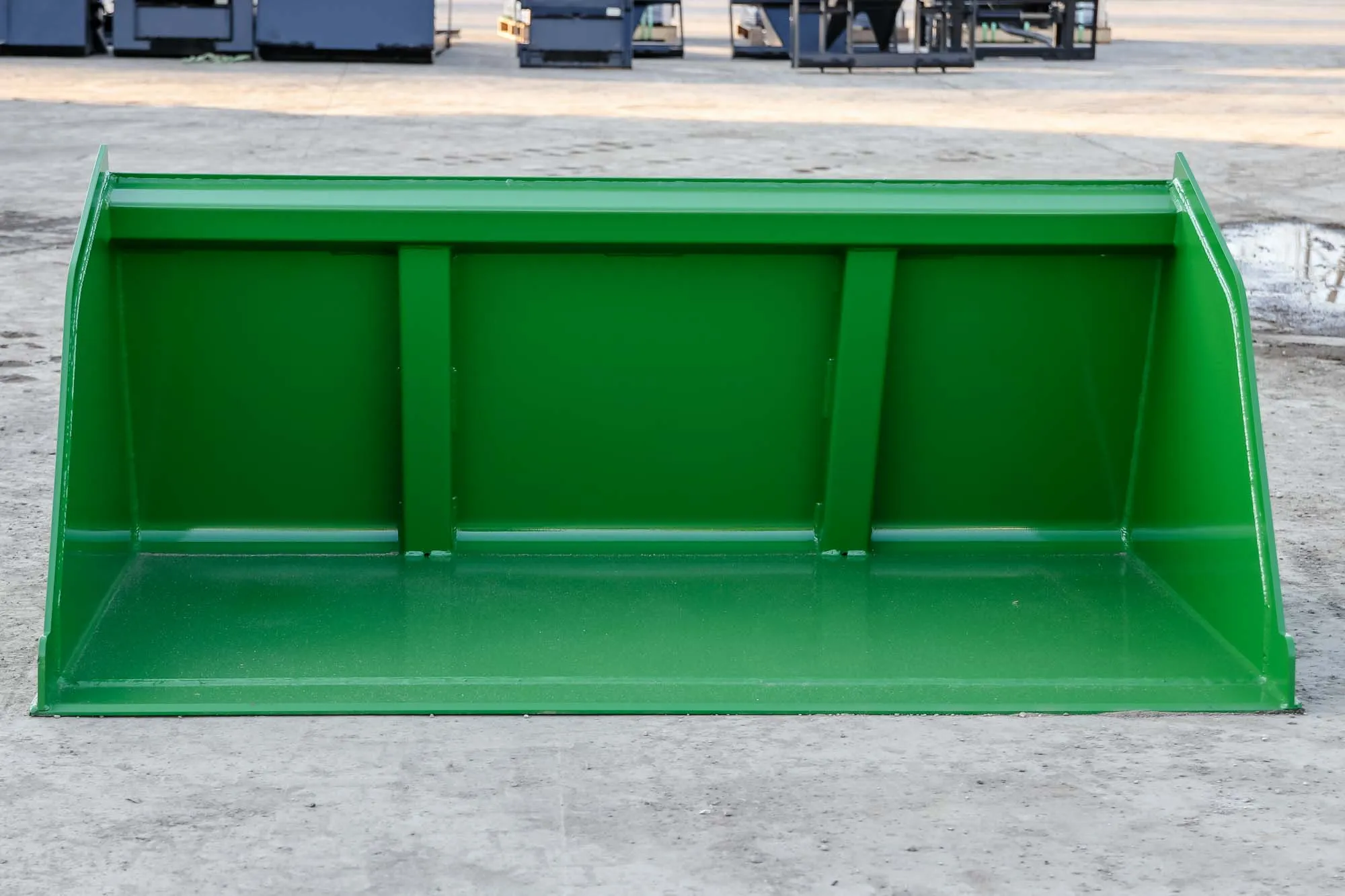 Express Steel John Deere Snow/Mulch Bucket - Image 5