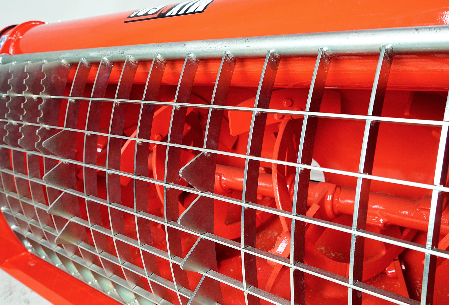 skid steer concrete mixer attachment bmx 250 eterra close up 76105